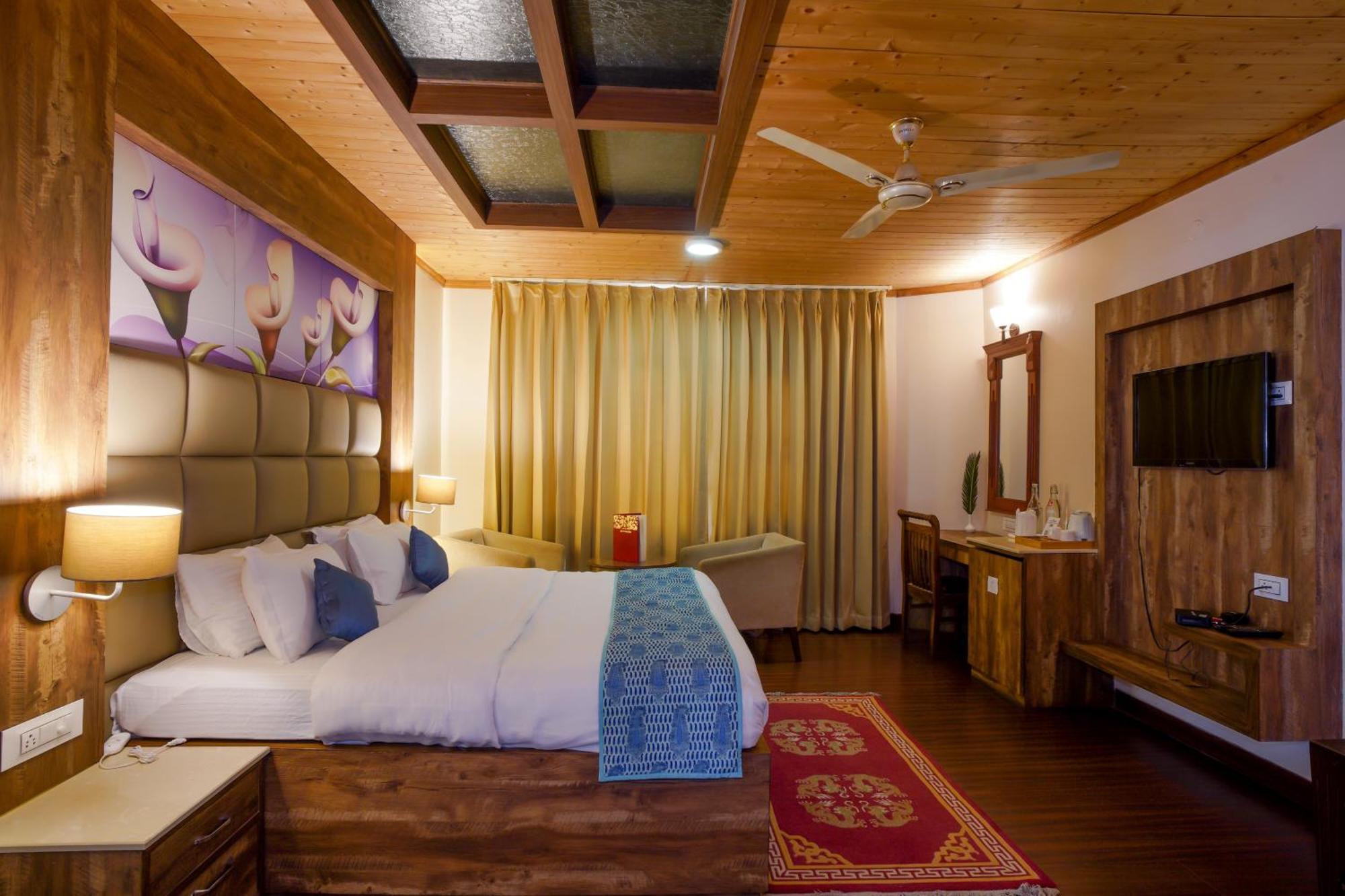 Vilasa Lall Ji Resort Dalhousie Dış mekan fotoğraf
