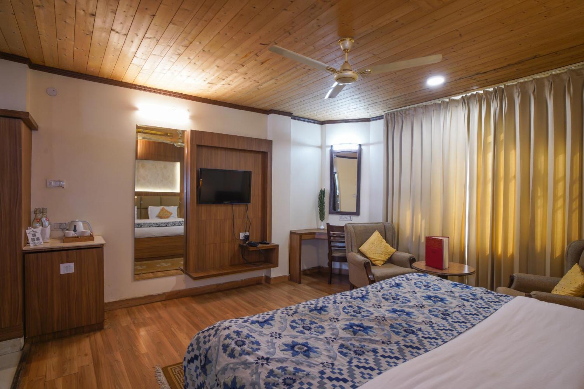 Vilasa Lall Ji Resort Dalhousie Dış mekan fotoğraf